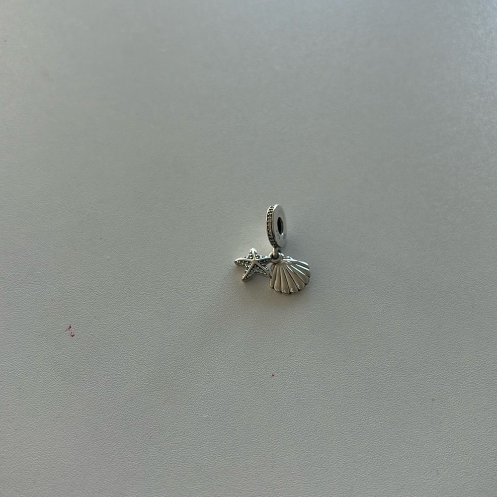 Pandora seashell and starfish charm